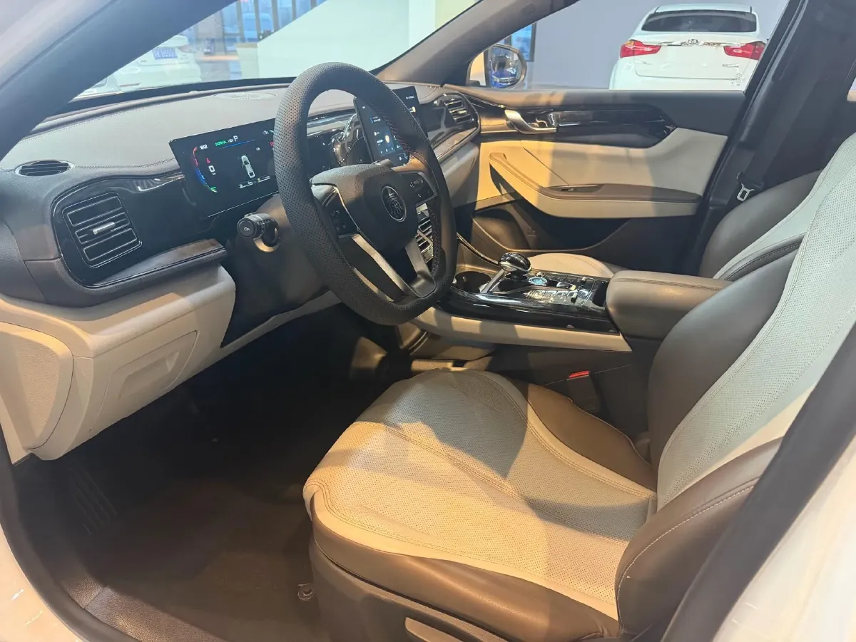 2024 BYD Qin Plus 1.5L 110HP L4 E-CVT PHEV 8.32KWH,autocango,china used car exporter,china ev exporter,chinese used car exporter,chinese used ev exporter