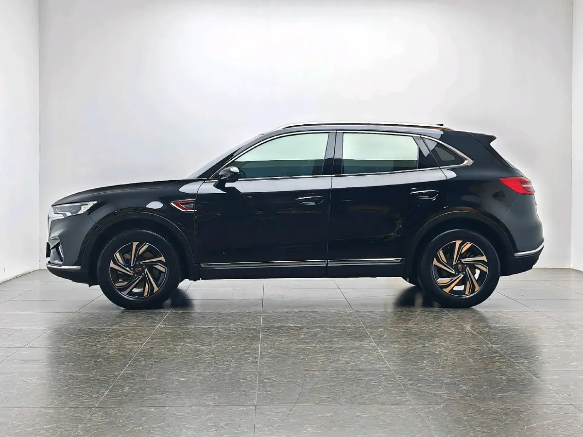 2022 HongQi HS5 2.0T 224HP L4 6AT,autocango,china used car exporter,china ev exporter,chinese used car exporter,chinese used ev exporter