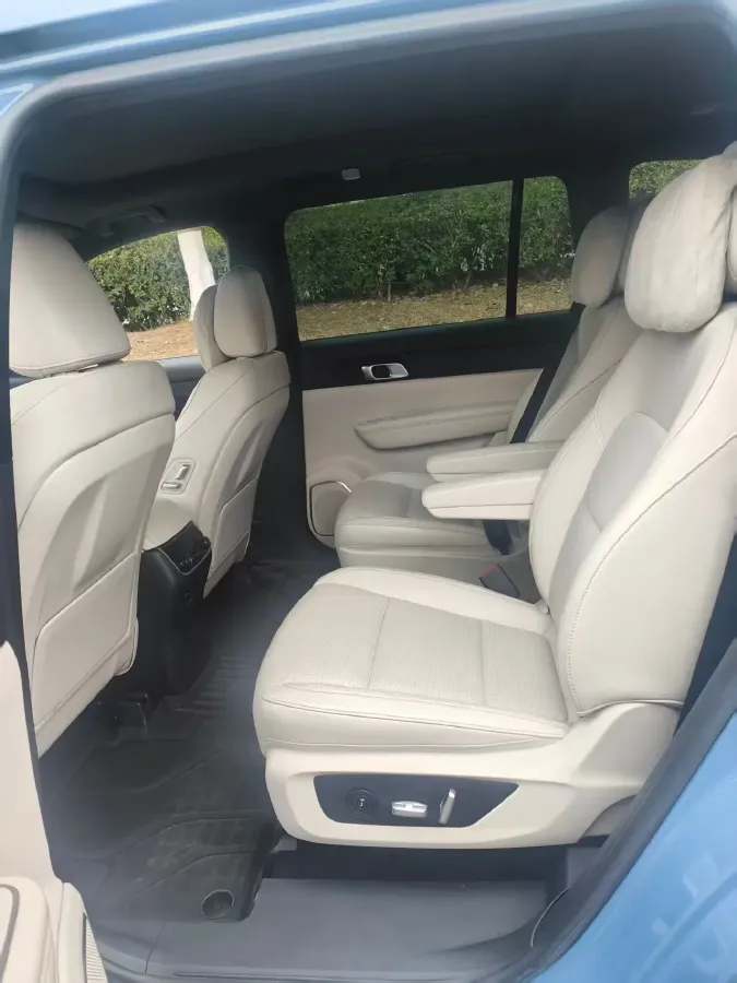 2023 Mercedes-Benz GLB Class 2.0T 190HP L4 8DCT,autocango,china used car exporter,china ev exporter,chinese used car exporter,chinese used ev exporter