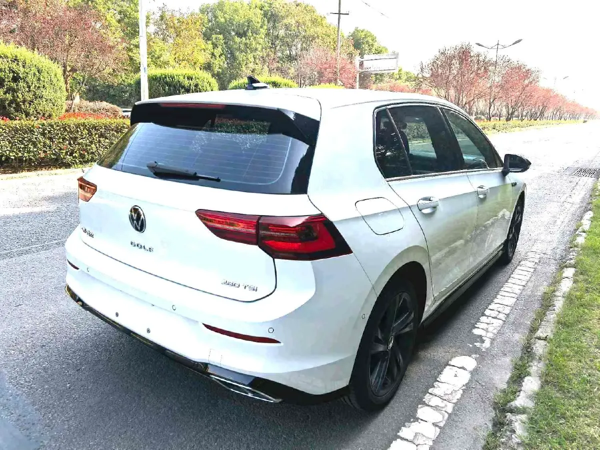 2023 Volkswagen Golf 1.4T 150HP L4 7DCT,autocango,china used car exporter,china ev exporter,chinese used car exporter,chinese used ev exporter