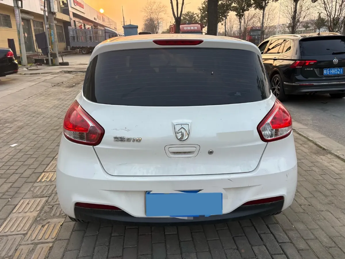 2020 BaoJun 310 1.2L 80HP L4 5MT,autocango,china used car exporter,china ev exporter,chinese used car exporter,chinese used ev exporter