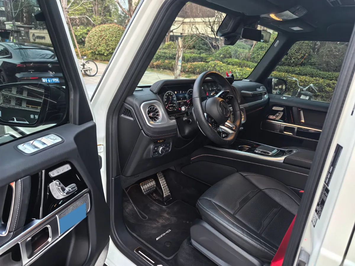 2025 Mercedes-Benz G AMG 4.0T 585HP V8 9AT,autocango,china used car exporter,china ev exporter,chinese used car exporter,chinese used ev exporter