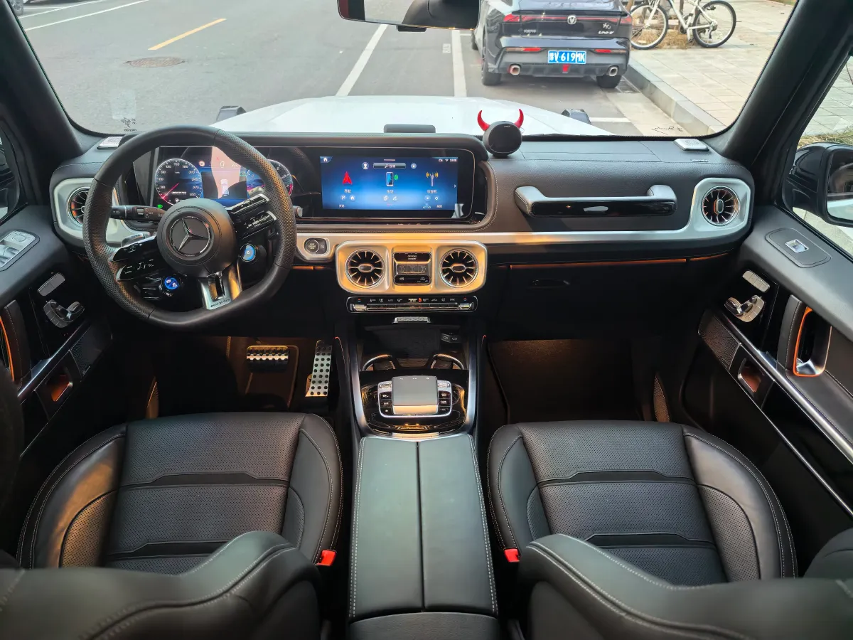 2025 Mercedes-Benz G AMG 4.0T 585HP V8 9AT,autocango,china used car exporter,china ev exporter,chinese used car exporter,chinese used ev exporter