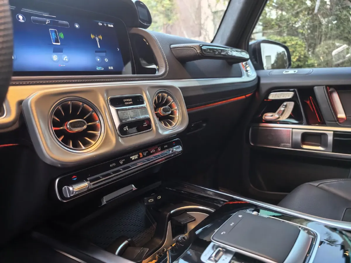 2025 Mercedes-Benz G AMG 4.0T 585HP V8 9AT,autocango,china used car exporter,china ev exporter,chinese used car exporter,chinese used ev exporter