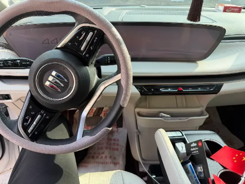 2024 Buick GL8 1.5T 180HP L4 2DHT PHEV 24.4KWH,autocango,china used car exporter,china ev exporter,chinese used car exporter,chinese used ev exporter