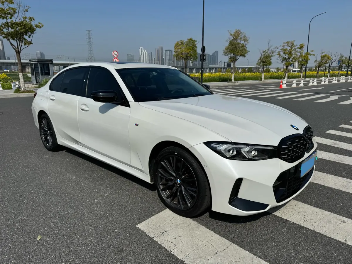 2023 BMW 3 Series 2.0T 184HP L4 8AT,autocango,china used car exporter,china ev exporter,chinese used car exporter,chinese used ev exporter