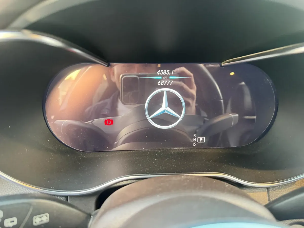 2021 Mercedes-Benz GLC Class 2.0T 197HP L4 9AT,autocango,china used car exporter,china ev exporter,chinese used car exporter,chinese used ev exporter