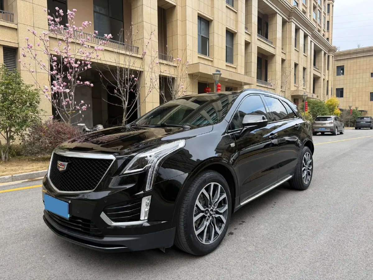 2022 Cadillac XT5 2.0T 237HP L4 9AT,autocango,china used car exporter,china ev exporter,chinese used car exporter,chinese used ev exporter