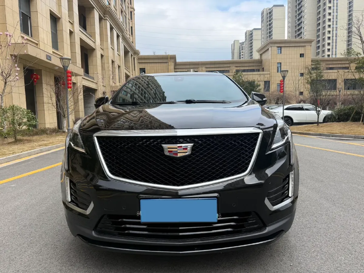 2022 Cadillac XT5 2.0T 237HP L4 9AT,autocango,china used car exporter,china ev exporter,chinese used car exporter,chinese used ev exporter