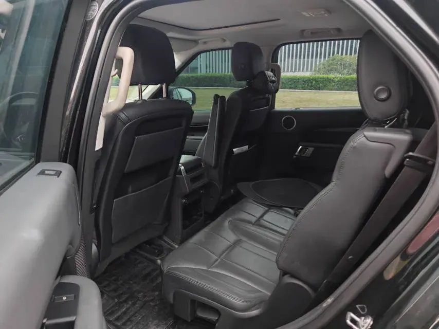 2018 Land Rover Discovery 3.0T 340HP V6 8AT,autocango,china used car exporter,china ev exporter,chinese used car exporter,chinese used ev exporter