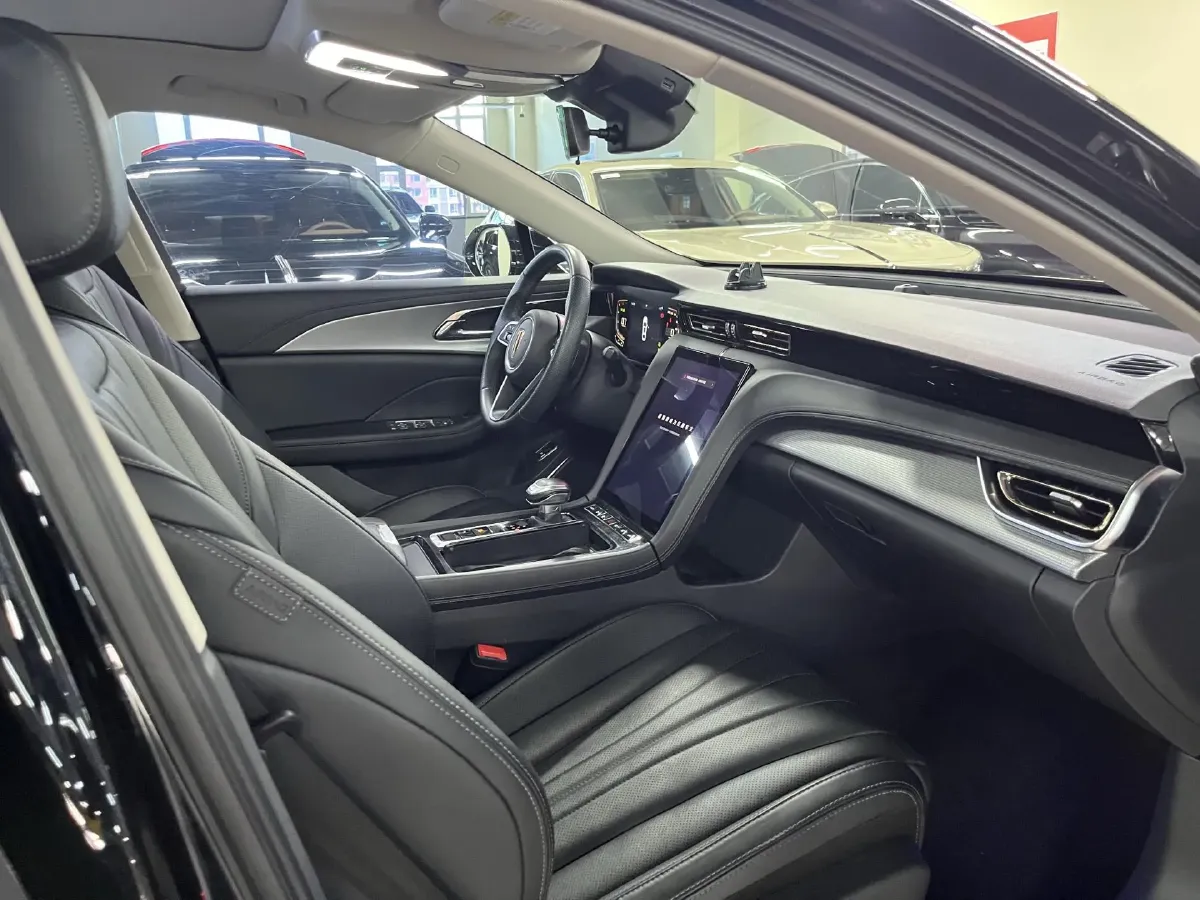 2023 HongQi H5 1.5T 169HP L4 7DCT,autocango,china used car exporter,china ev exporter,chinese used car exporter,chinese used ev exporter