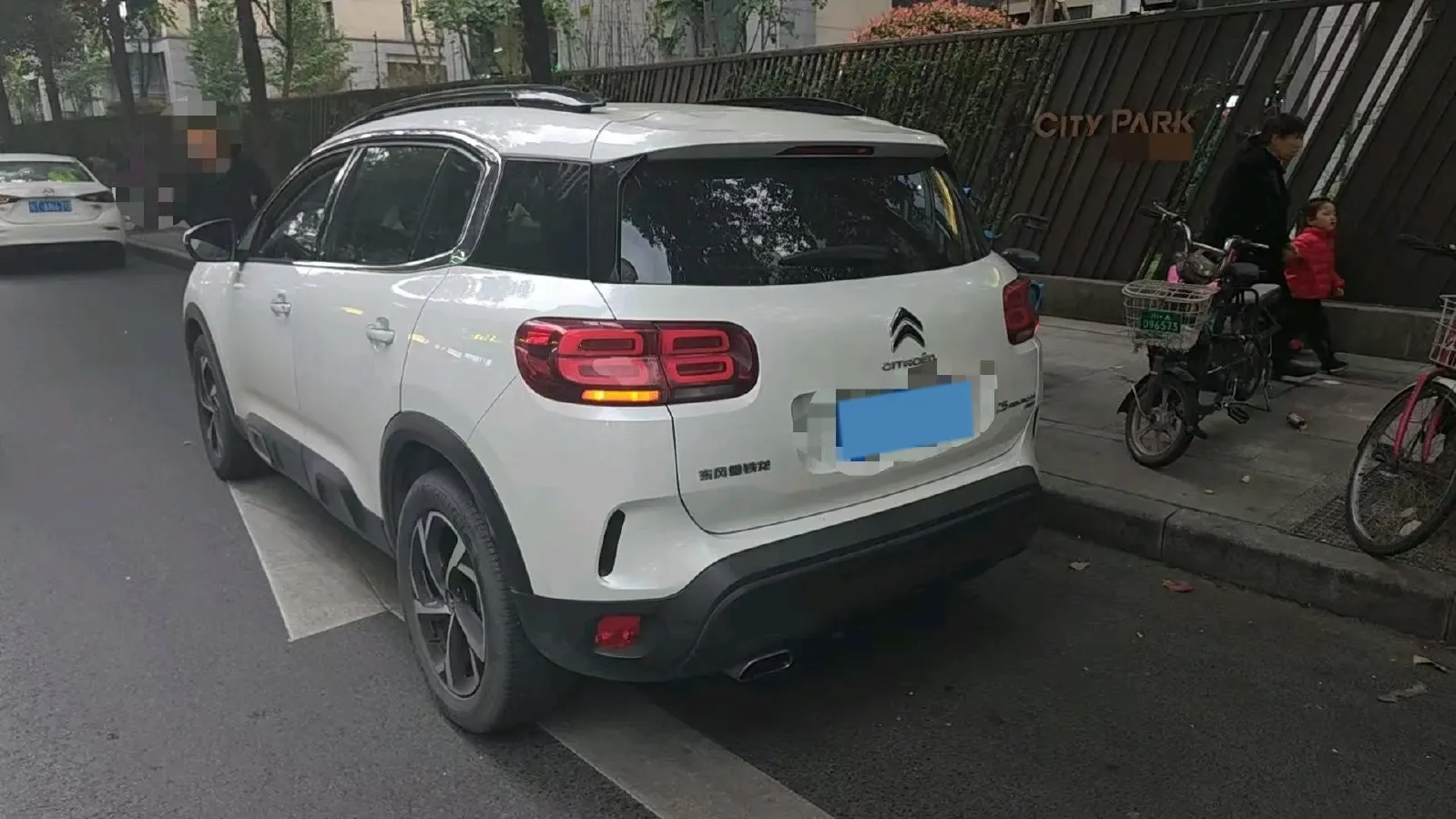 2019 Citroen C5 Aircross 1.6T 167HP L4 6AT,autocango,china used car exporter,china ev exporter,chinese used car exporter,chinese used ev exporter