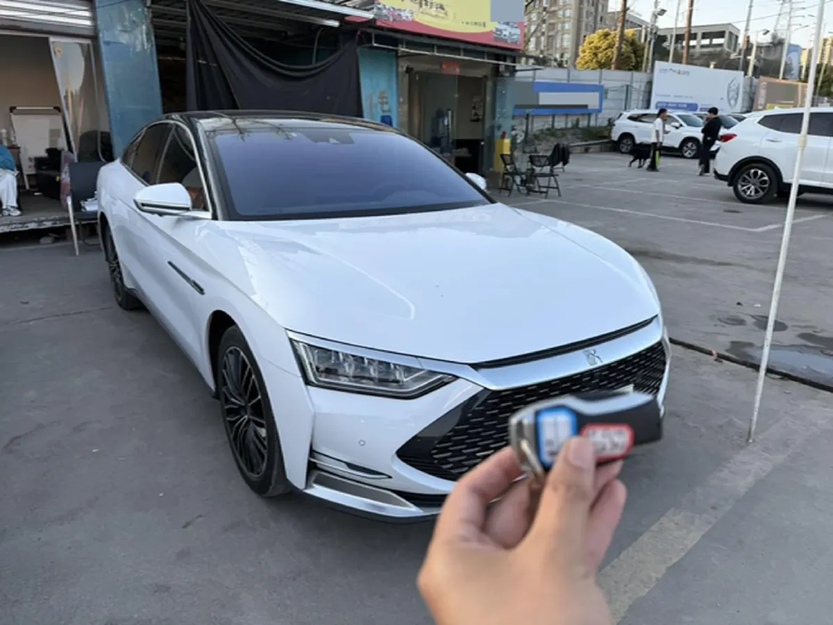 2020 WEY VV7 2.0T 227HP L4 7DCT PHEV,autocango,china used car exporter,china ev exporter,chinese used car exporter,chinese used ev exporter