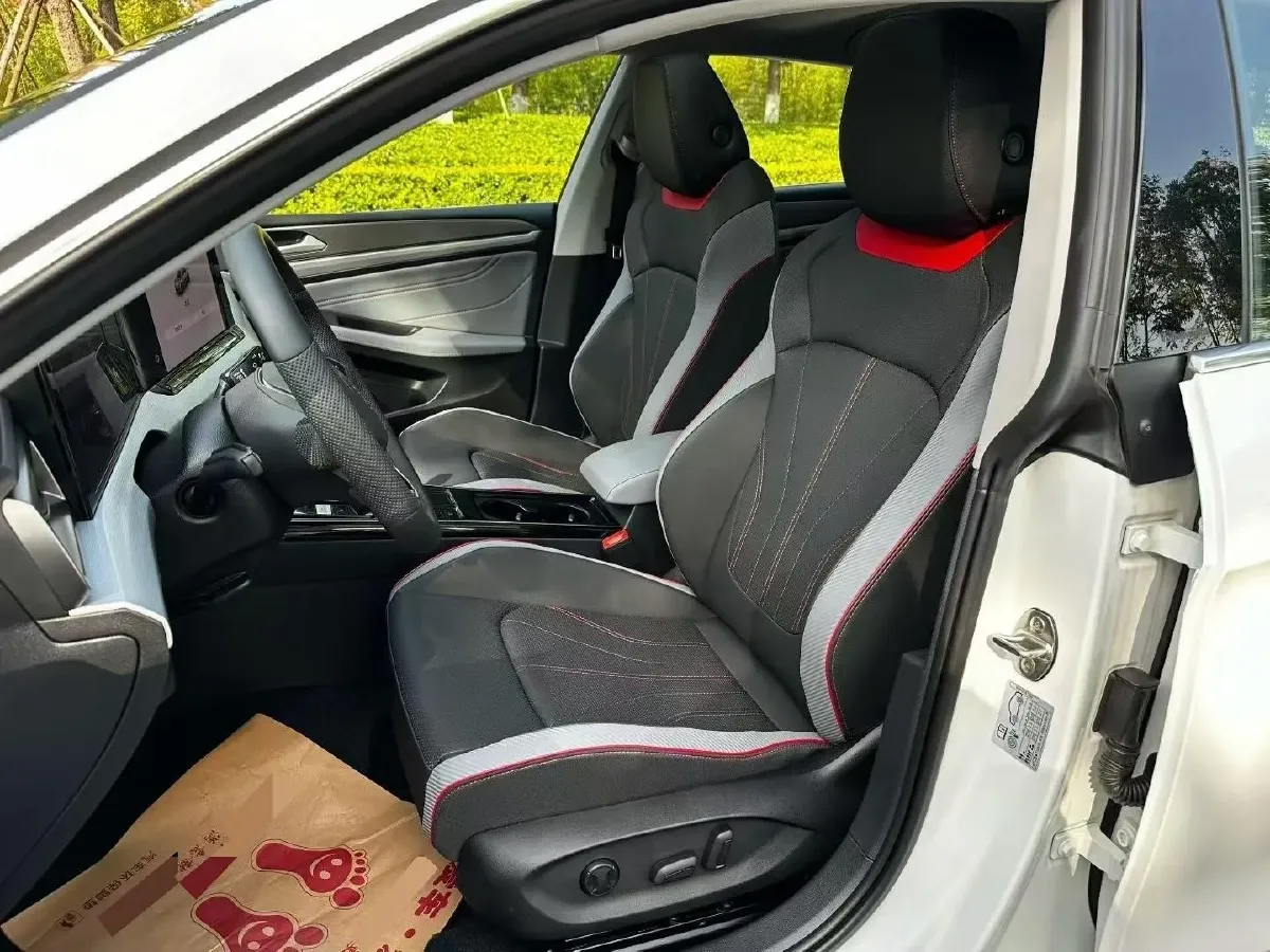 2023 Volkswagen Lamando 1.4T 150HP L4 7DCT,autocango,china used car exporter,china ev exporter,chinese used car exporter,chinese used ev exporter