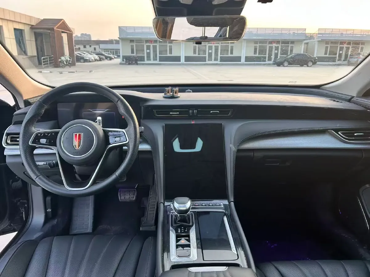 2024 HongQi H5 1.5T 169HP L4 7DCT,autocango,china used car exporter,china ev exporter,chinese used car exporter,chinese used ev exporter