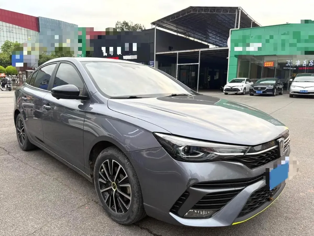2021 Roewe i5 1.5L 120HP L4 CVT,autocango,china used car exporter,china ev exporter,chinese used car exporter,chinese used ev exporter