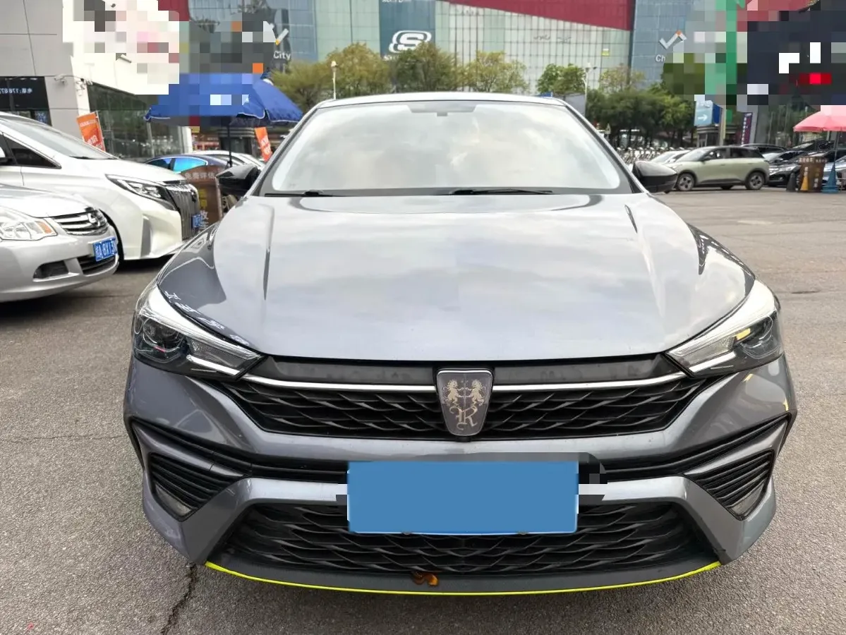 2021 Roewe i5 1.5L 120HP L4 CVT,autocango,china used car exporter,china ev exporter,chinese used car exporter,chinese used ev exporter