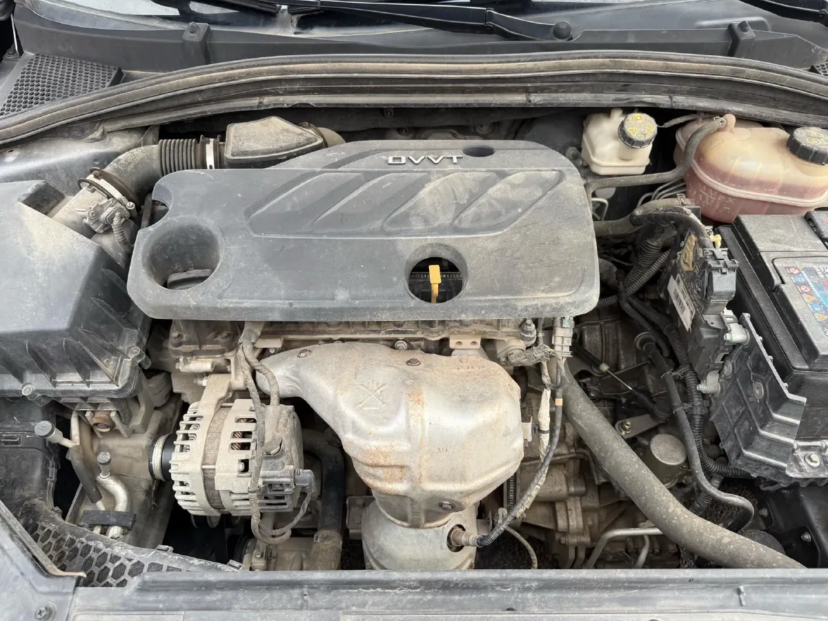 2021 Roewe i5 1.5L 120HP L4 CVT,autocango,china used car exporter,china ev exporter,chinese used car exporter,chinese used ev exporter