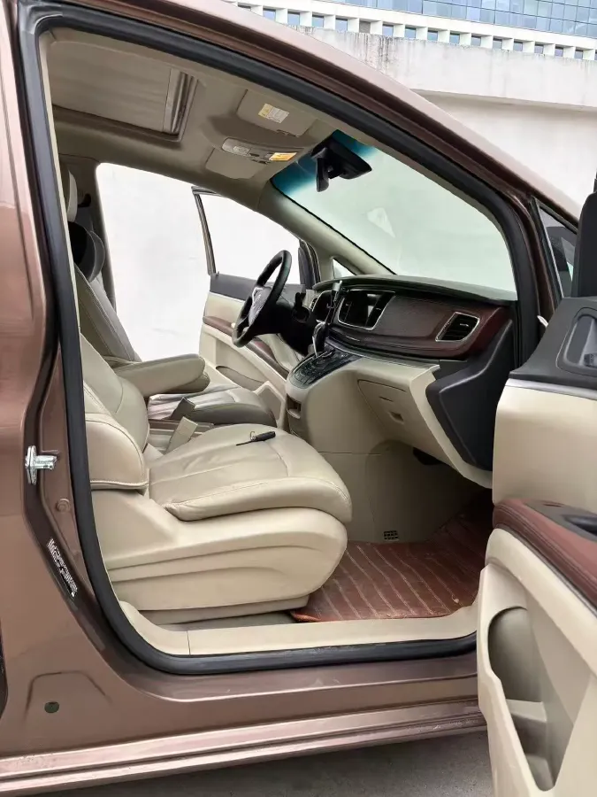 2018 Buick GL8 2.0T 260HP L4 6AT,autocango,china used car exporter,china ev exporter,chinese used car exporter,chinese used ev exporter