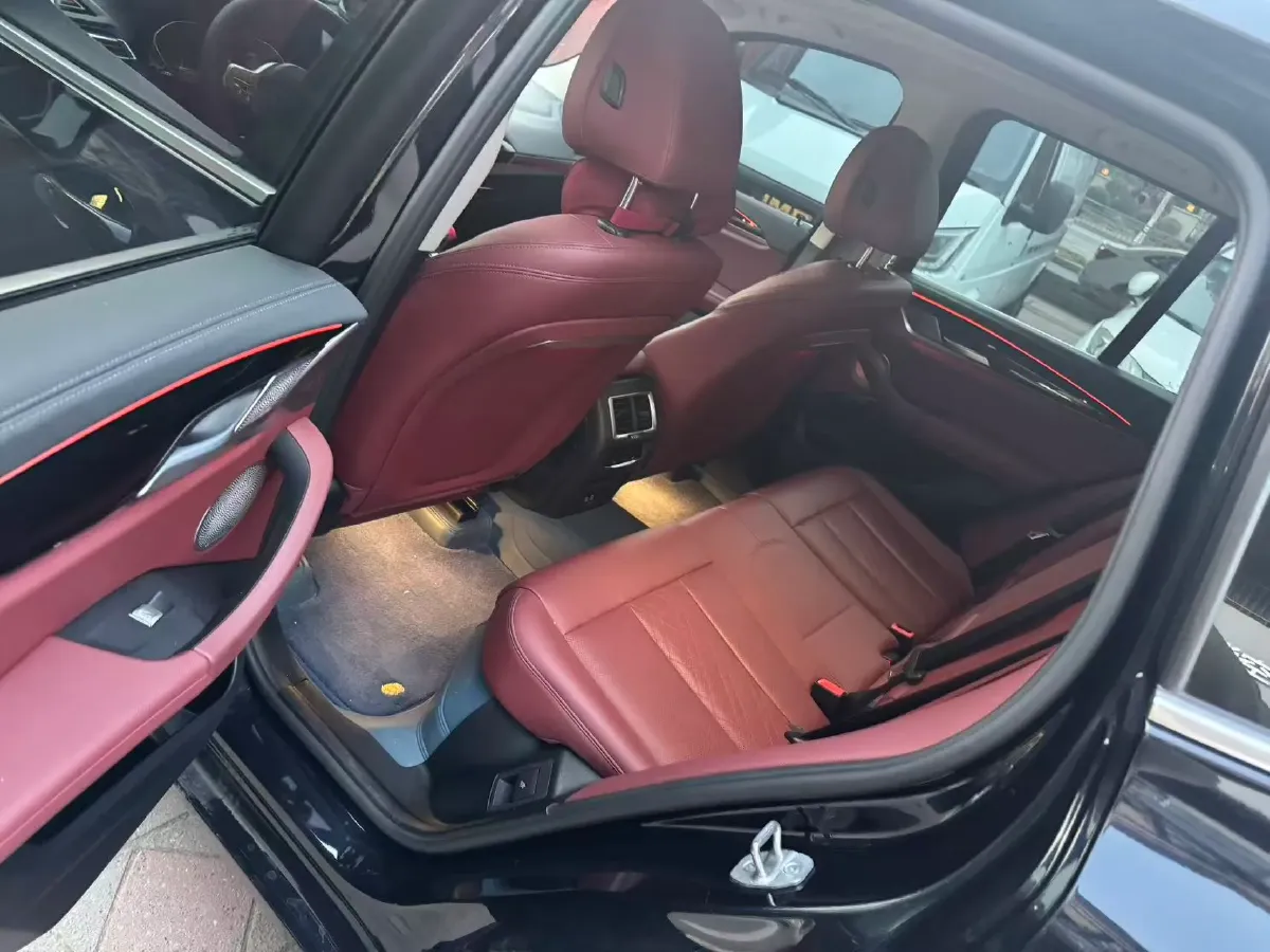 2023 BMW X3 2.0T 184HP L4 8AT,autocango,china used car exporter,china ev exporter,chinese used car exporter,chinese used ev exporter