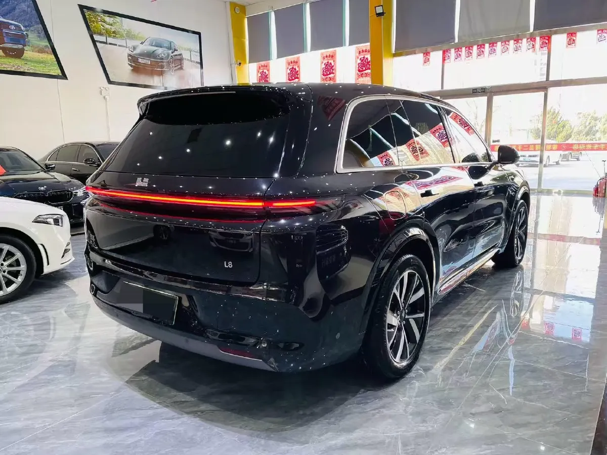 2023 Li L8 Range Extended 154HP REEV 40.9KWH,autocango,china used car exporter,china ev exporter,chinese used car exporter,chinese used ev exporter