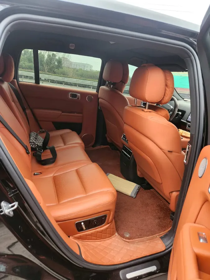 2024 Li L6 Range Extended 154HP L4 REEV 36.8KWH,autocango,china used car exporter,china ev exporter,chinese used car exporter,chinese used ev exporter