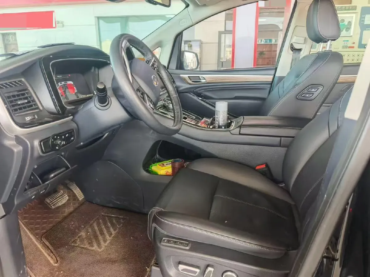 2023 GAC Trumpchi M8 2.0T 252HP L4 8AT,autocango,china used car exporter,china ev exporter,chinese used car exporter,chinese used ev exporter