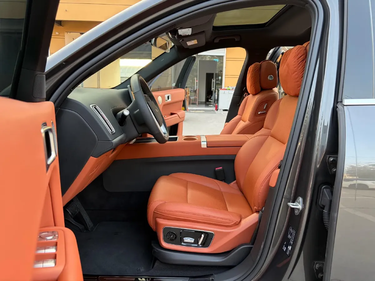 2023 Hyundai Palisade 3.5L 272HP V6 8AT,autocango,china used car exporter,china ev exporter,chinese used car exporter,chinese used ev exporter