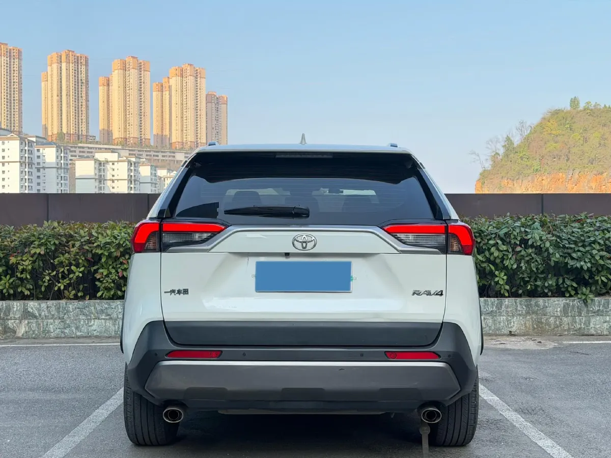2020 Toyota RAV4 2.0L 171HP L4 CVT,autocango,china used car exporter,china ev exporter,chinese used car exporter,chinese used ev exporter