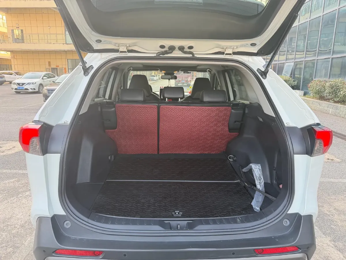 2020 Toyota RAV4 2.0L 171HP L4 CVT,autocango,china used car exporter,china ev exporter,chinese used car exporter,chinese used ev exporter