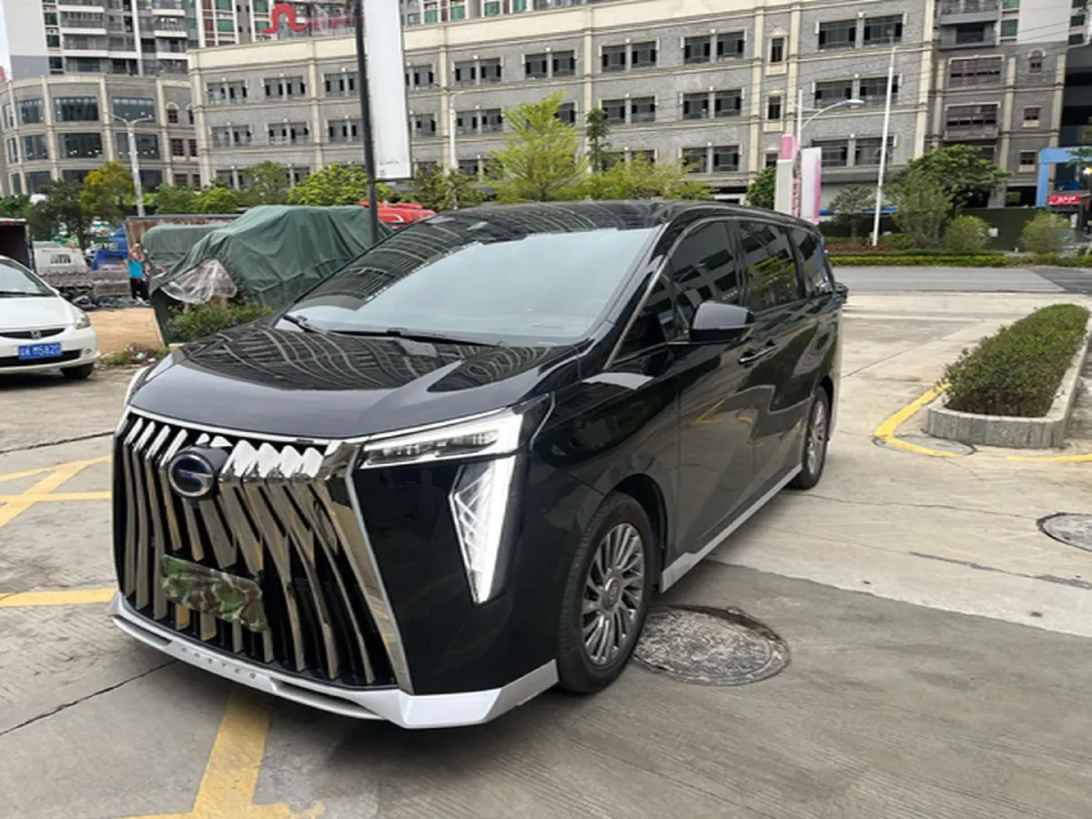 2023 GAC Trumpchi M8 2.0T 190HP L4 E-CVT Hybrid,autocango,china used car exporter,china ev exporter,chinese used car exporter,chinese used ev exporter