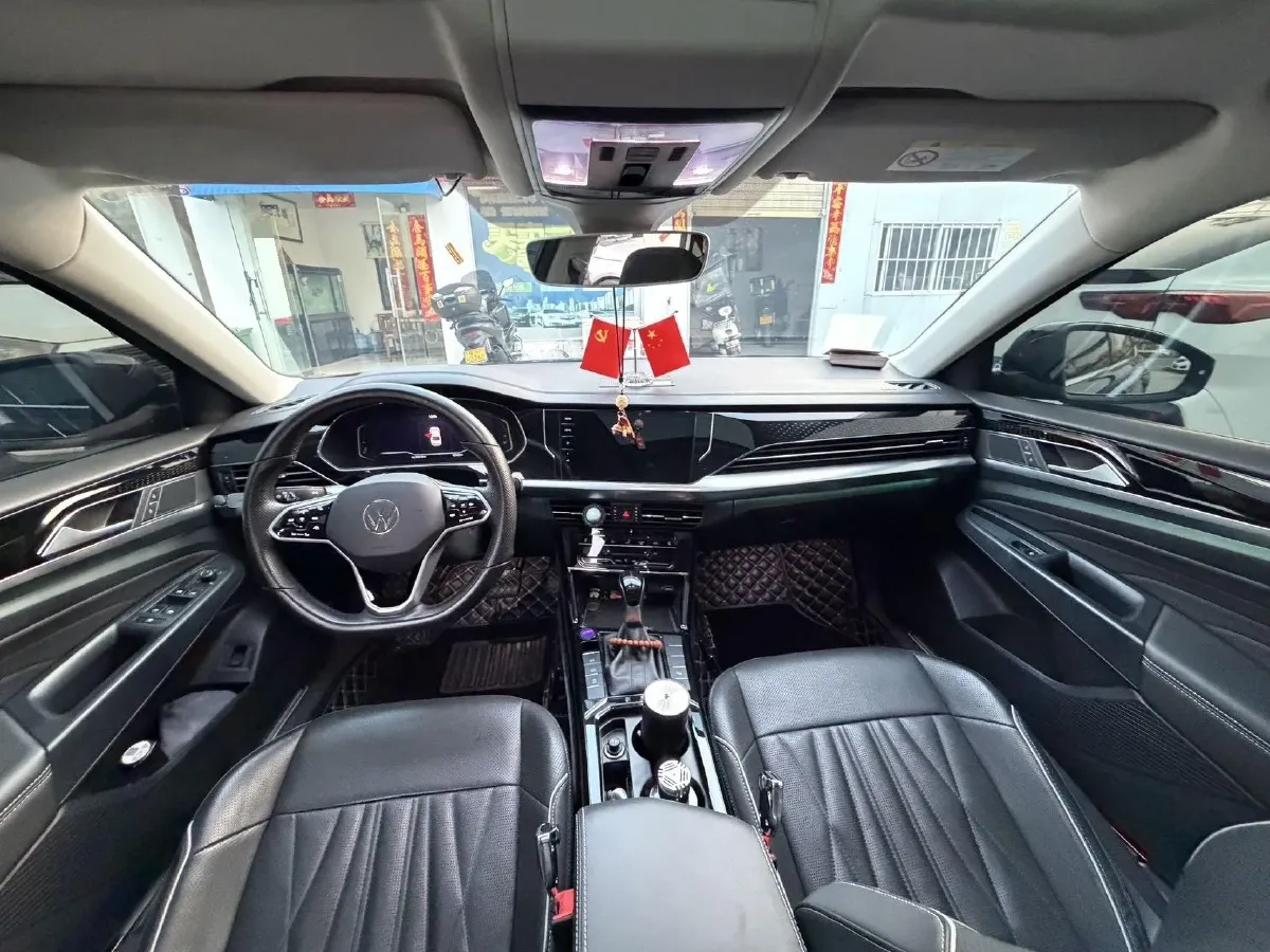 2023 Volkswagen Passat 2.0T 186HP L4 7DCT,autocango,china used car exporter,china ev exporter,chinese used car exporter,chinese used ev exporter