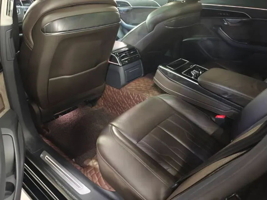 2019 Audi A8 3.0T 340HP V6 8AT,autocango,china used car exporter,china ev exporter,chinese used car exporter,chinese used ev exporter