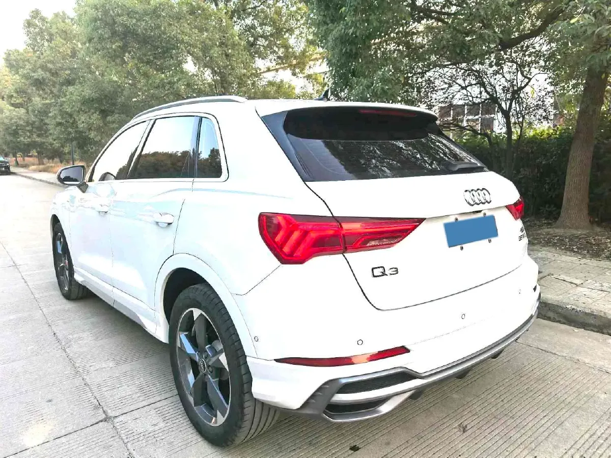 2021 Audi Q3 1.4T 150HP L4 7DCT,autocango,china used car exporter,china ev exporter,chinese used car exporter,chinese used ev exporter