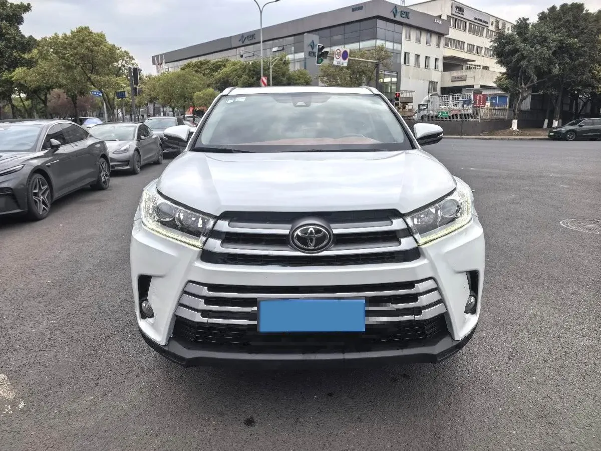 2019 Mazda CX-8 2.5L 192HP L4 6AT,autocango,china used car exporter,china ev exporter,chinese used car exporter,chinese used ev exporter