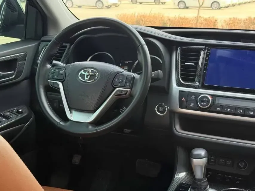 2019 HanTeng V7 1.5T 156HP L4 6AT,autocango,china used car exporter,china ev exporter,chinese used car exporter,chinese used ev exporter