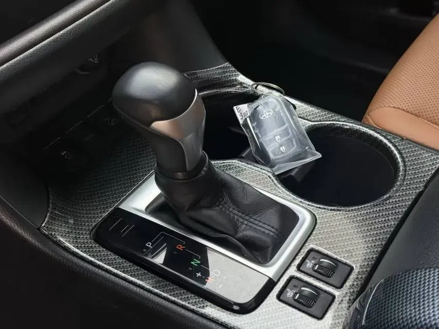 2019 HanTeng V7 1.5T 156HP L4 6AT,autocango,china used car exporter,china ev exporter,chinese used car exporter,chinese used ev exporter