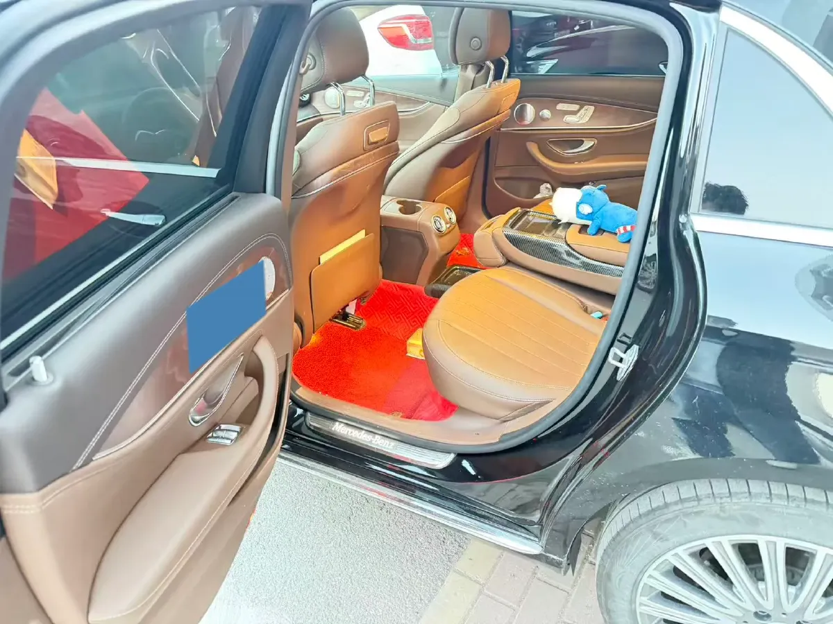 2020 Mercedes-Benz E Class 2.0T 258HP L4 9AT,autocango,china used car exporter,china ev exporter,chinese used car exporter,chinese used ev exporter
