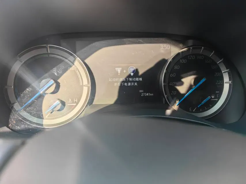 2023 Toyota Highlander 2.5L 189HP L4 E-CVT Hybrid,autocango,china used car exporter,china ev exporter,chinese used car exporter,chinese used ev exporter