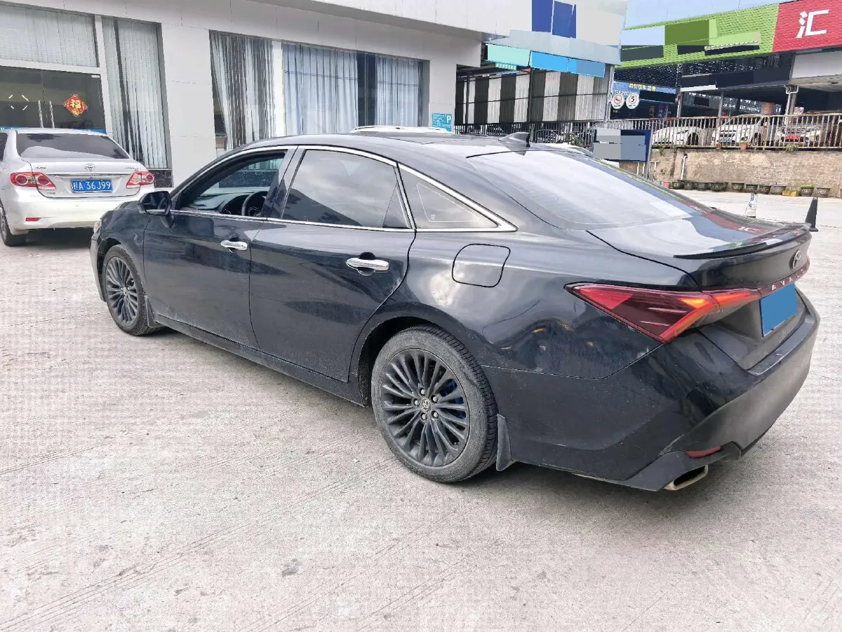 2019 Toyota Avalon 2.5L 209HP L4 8AT,autocango,china used car exporter,china ev exporter,chinese used car exporter,chinese used ev exporter