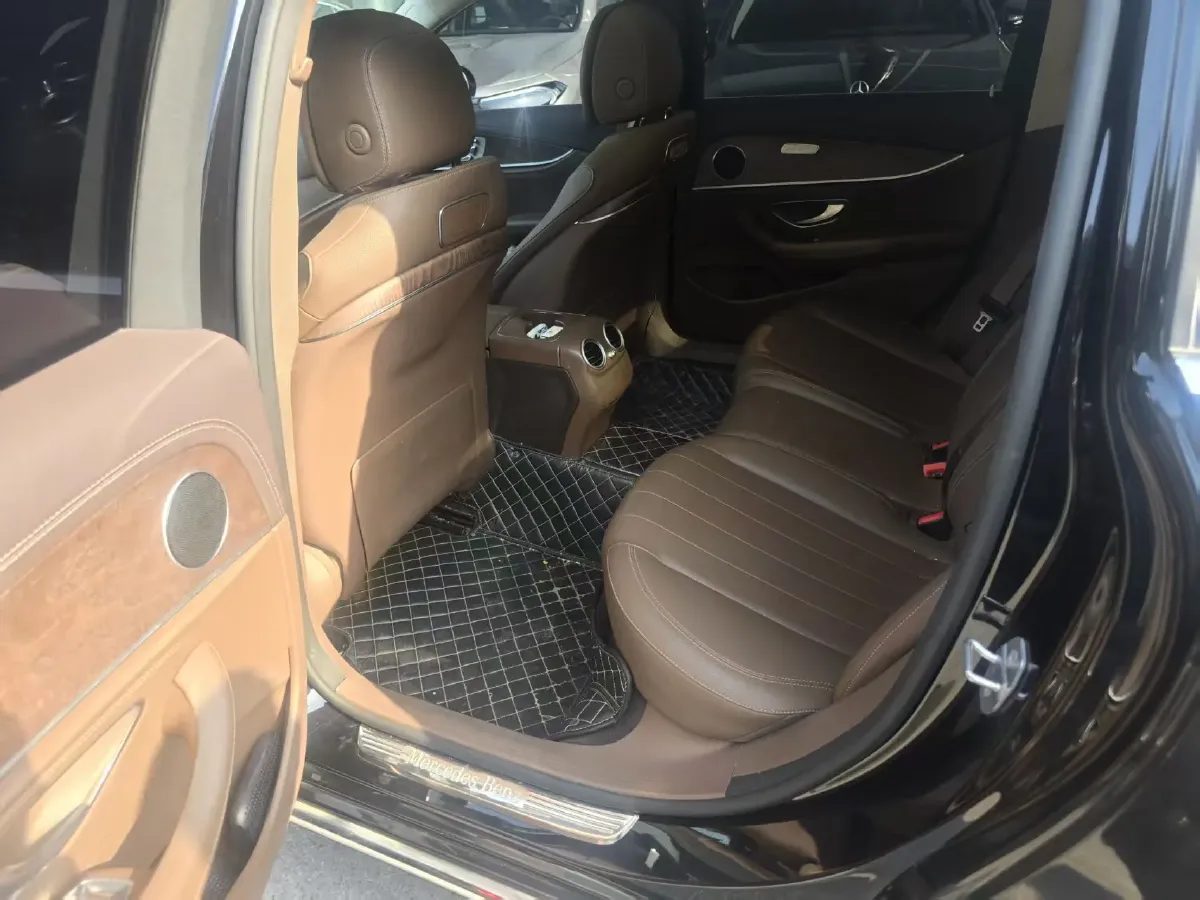 2020 Mercedes-Benz E Class 2.0T 258HP L4 9AT,autocango,china used car exporter,china ev exporter,chinese used car exporter,chinese used ev exporter