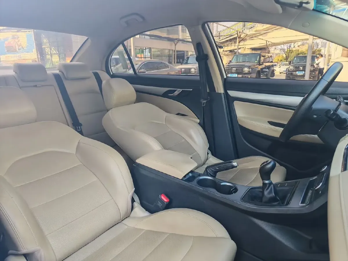 2018 Geely Emgrand 1.5L 109HP L4 5MT,autocango,china used car exporter,china ev exporter,chinese used car exporter,chinese used ev exporter