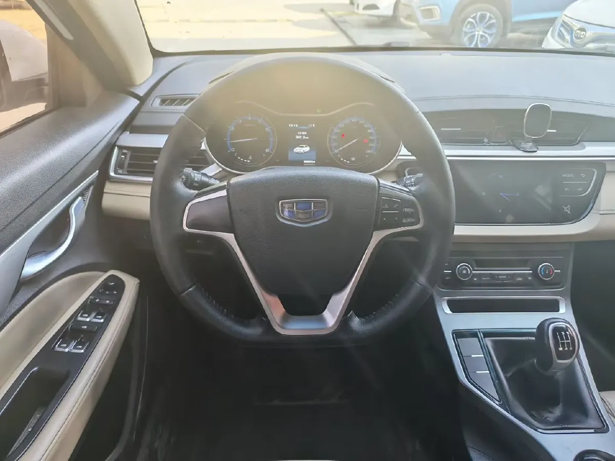 2018 Geely Emgrand 1.5L 109HP L4 5MT,autocango,china used car exporter,china ev exporter,chinese used car exporter,chinese used ev exporter