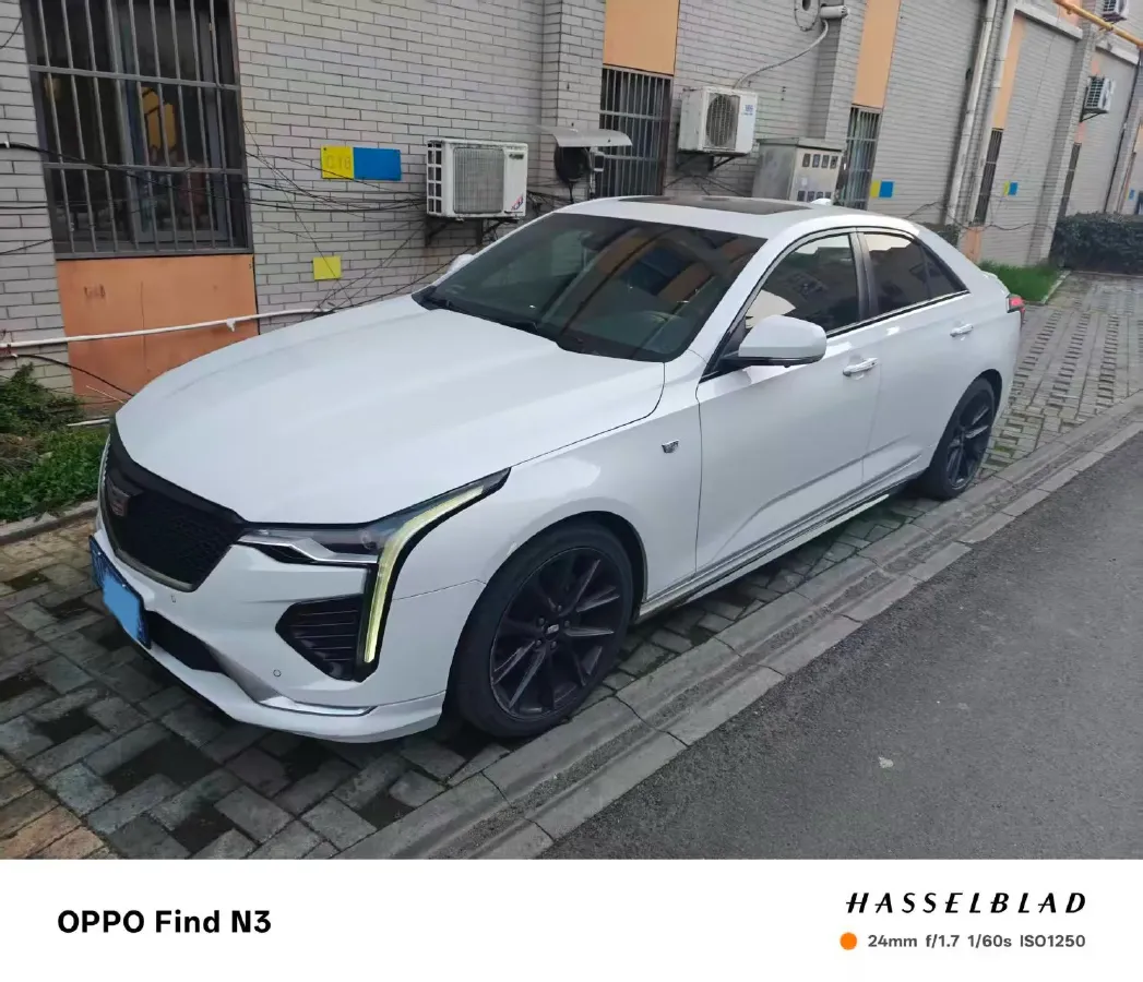 2022 Cadillac CT4 2.0T 237HP L4 8AT,autocango,china used car exporter,china ev exporter,chinese used car exporter,chinese used ev exporter