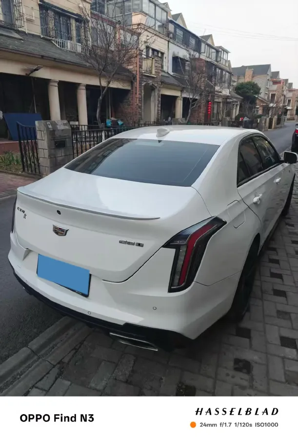 2022 Cadillac CT4 2.0T 237HP L4 8AT,autocango,china used car exporter,china ev exporter,chinese used car exporter,chinese used ev exporter