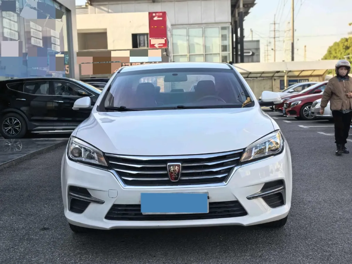 2018 Roewe 360 1.5L 116HP L4 5MT,autocango,china used car exporter,china ev exporter,chinese used car exporter,chinese used ev exporter