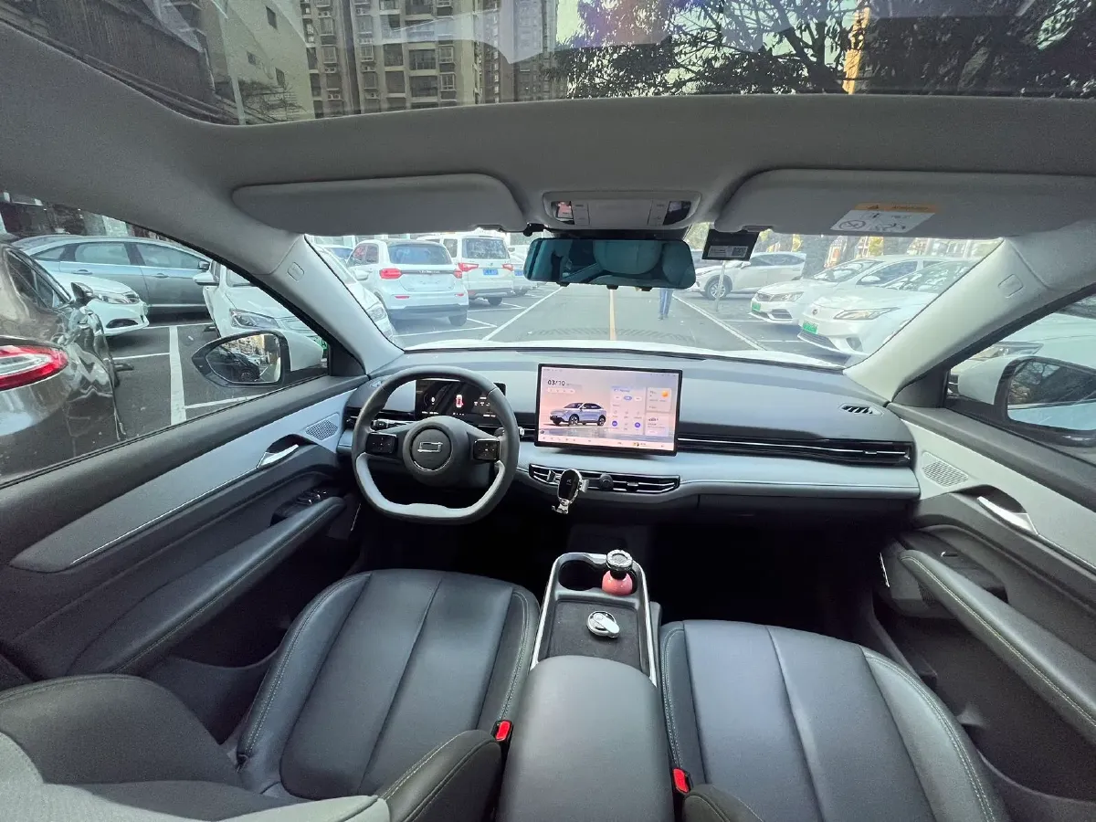 2025 Bestune YueYi 03 BEV 61.47KWH,autocango,china used car exporter,china ev exporter,chinese used car exporter,chinese used ev exporter