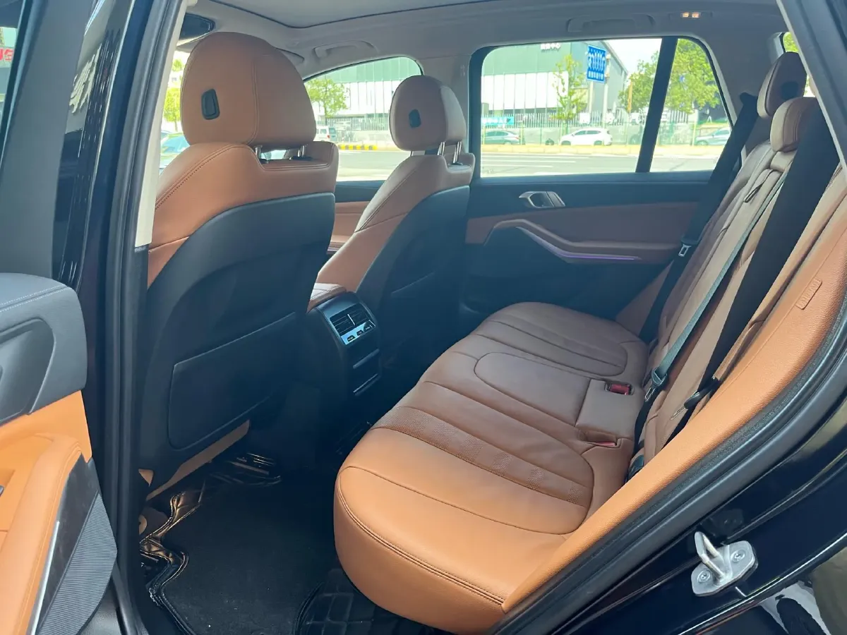 2022 BMW X5 2.0T 245HP L4 8AT,autocango,china used car exporter,china ev exporter,chinese used car exporter,chinese used ev exporter