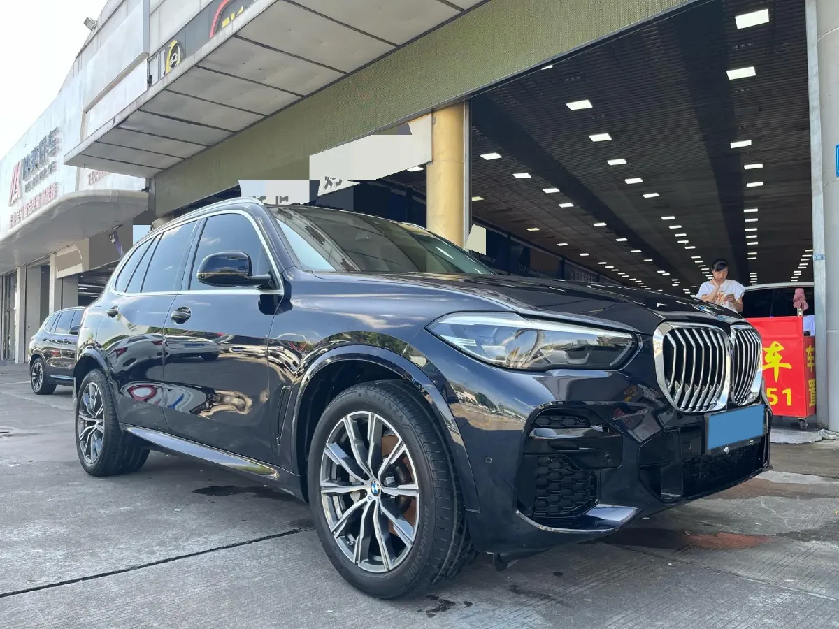 2022 BMW X5 2.0T 245HP L4 8AT,autocango,china used car exporter,china ev exporter,chinese used car exporter,chinese used ev exporter