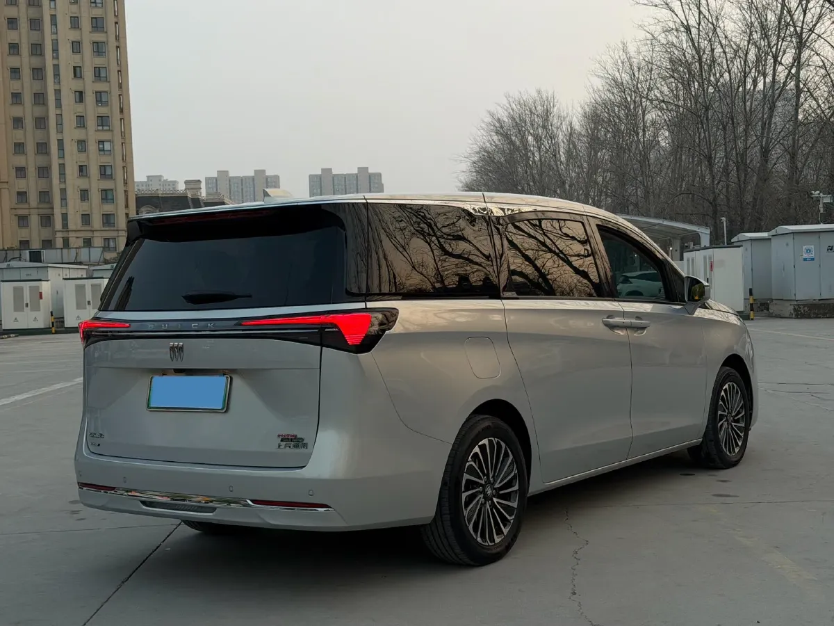 2025 Buick GL8 1.5T 180HP L4 2DHT PHEV,autocango,china used car exporter,china ev exporter,chinese used car exporter,chinese used ev exporter